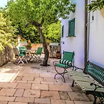 Trulli Fogliarella Country house Ostuni