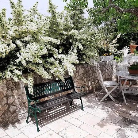 Εξοχικό σπίτι Trulli Fogliarella *