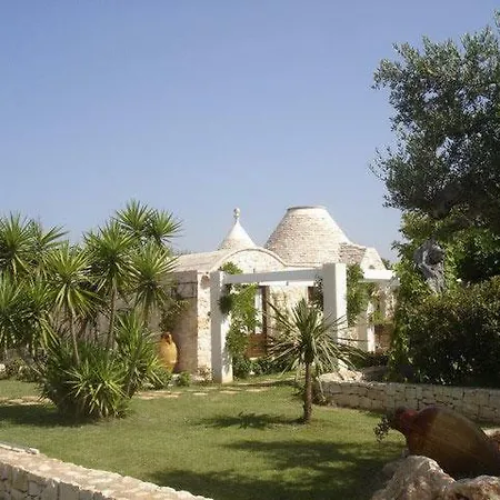 Trulli Fogliarella * אוסטוני