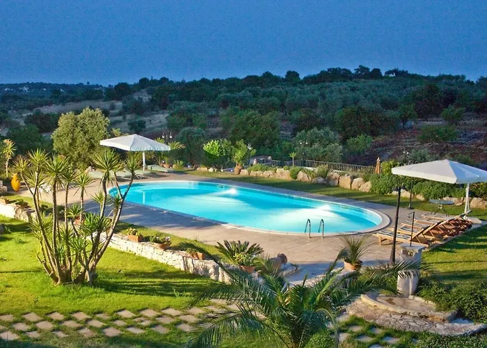 Trulli Fogliarella Landhuis Ostuni